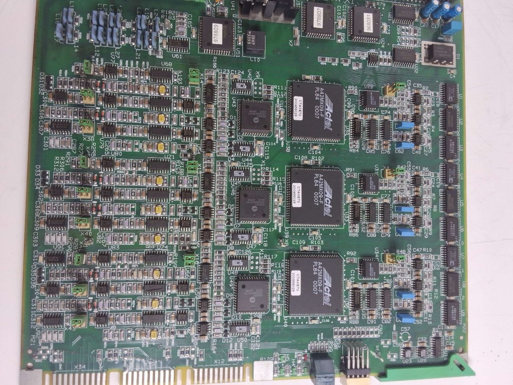 PCB AXE-T V4 - UNIFIED TCL669 X030SI/TW P/85/44 EL2486 FI2030SI-TW FI290 208517851