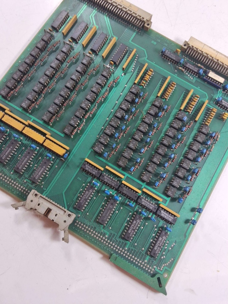 852472 200852472 PCB IN/OUT VERSION 1 FI100 FI200 FI2000 FI310 FI400 FI4000 FI600 CHARMILLES - USED-UNTESTED