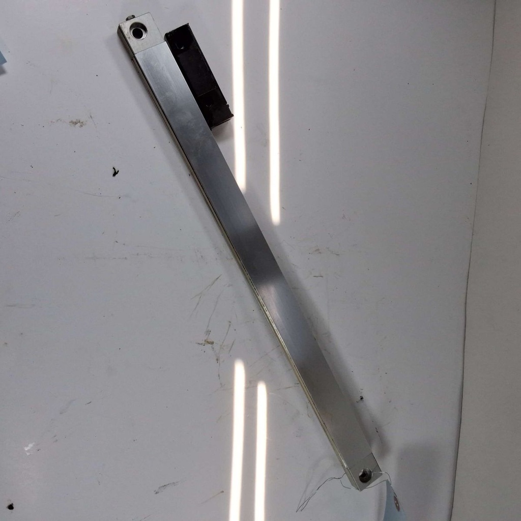 LS476C 370 SCALE LS476C 370mm X-U AXES FI230 - USED-UNTESTED