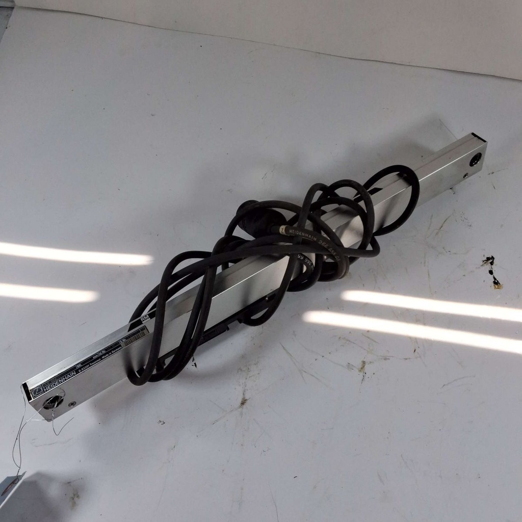 LS406 270 SCALE LS406 270mm FO30 "Y" AXIS/FI290F "YVZ" AXES - USED-UNTESTED