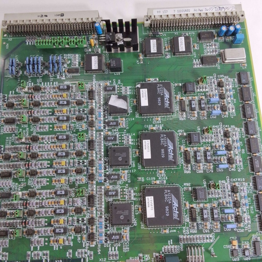 8517850 PCB AXE TRIPLE V4 (XYZ / UV / EF-ALF) HEW/SPW-CSL2 FANUC (CT/FI200/FI2020_1/FI2020SI/FI2030SI/FI290) CHARMILLES - USED-UNTESTED