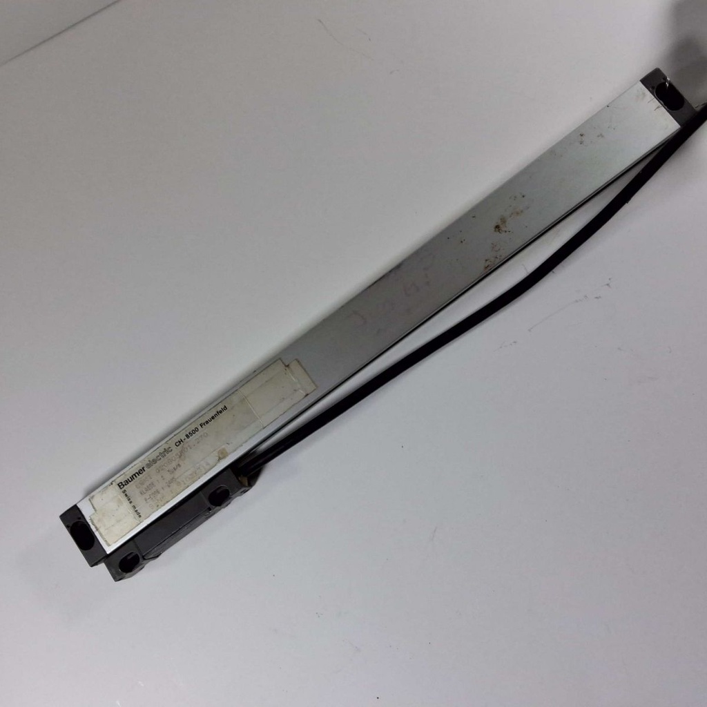 Q20S05R01.270 Baumer Electric Sensor CHARMILLES - USED-TESTED