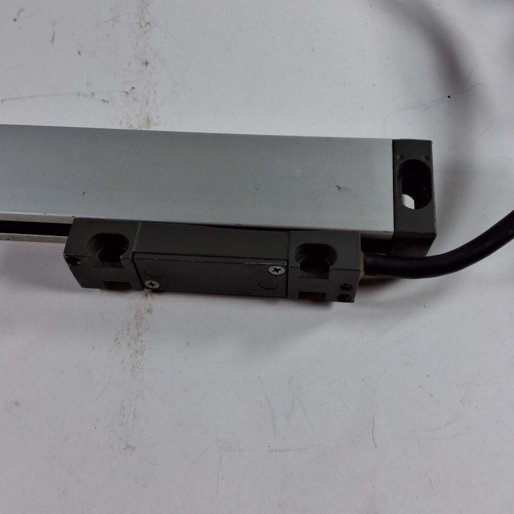 020S05R01.270 Baumer Electric Sensor Module CHARMILLES - USED-TESTED