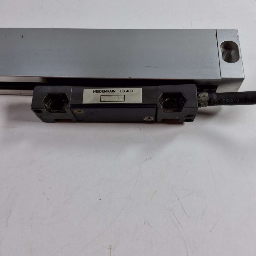 297 810 SCALE HEIDENHAIN LS403 ML 420 CHARMILLES - USED-TESTED