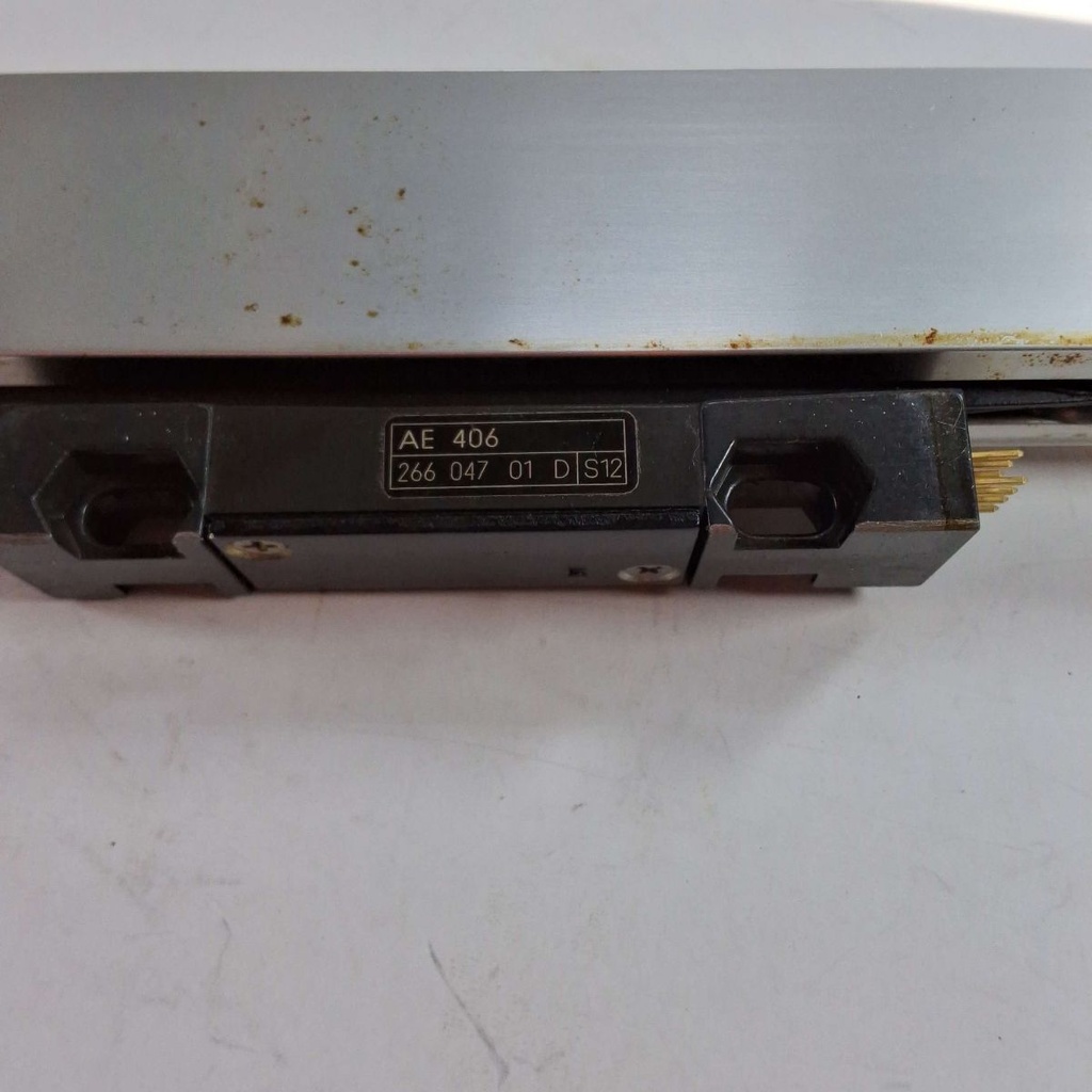 LS 406 370 MM SCALE HEIDENHAIN HEIDENHAIN LS 406 exposed linear scale system with 370mm measuring range CHARMILLES - USED-TESTED