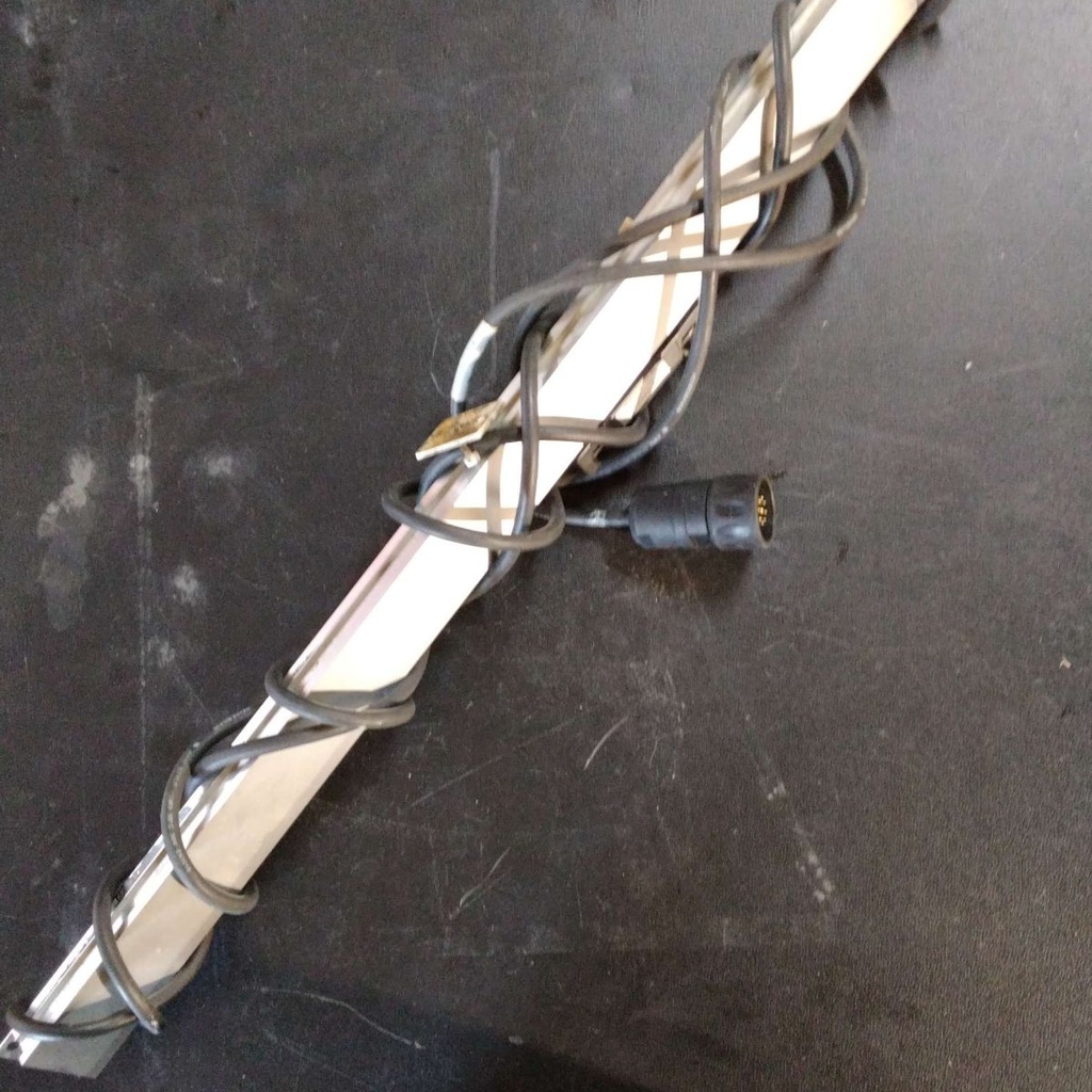 LS403 620MM HEIDENHAIN HEIDENHAIN LS403 linear encoder with 620mm measuring length. CHARMILLES - USED-TESTED