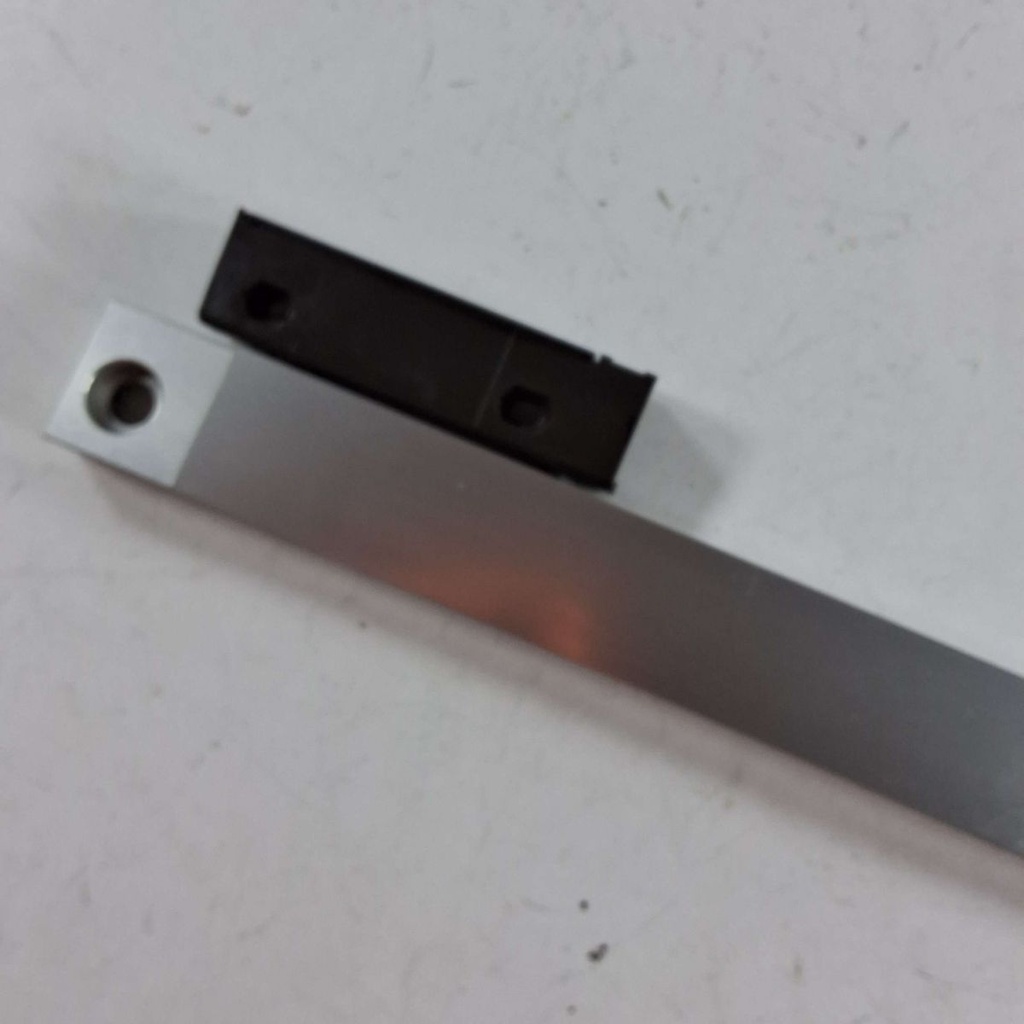LS476 370MM HEIDENHAIN HEIDENHAIN LS 476 exposed linear encoder with 370mm measuring length CHARMILLES - USED-TESTED