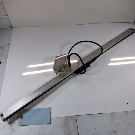 [LS 403 670 MM-USED-UNTESTED] LS 403 670 MM SCALE ASSEMBLY LS403 670MM / 0.55M CABLE + PREAMP - USED-UNTESTED